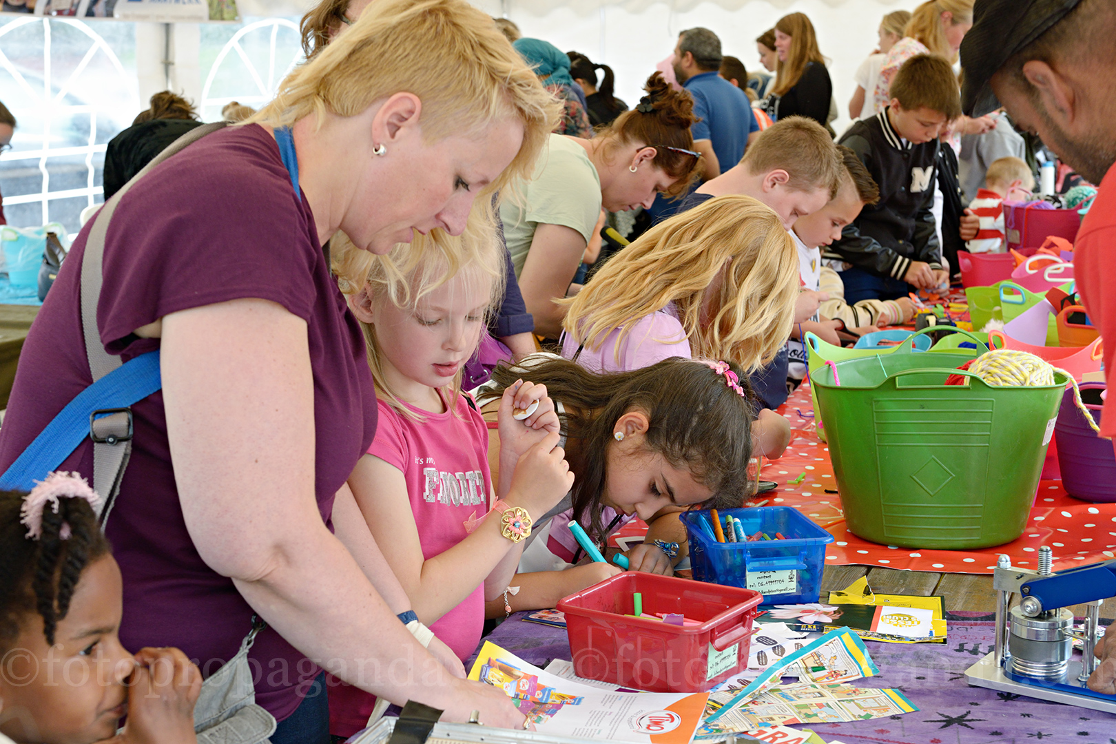 Holiday Kick-off op Rijnhal terrein