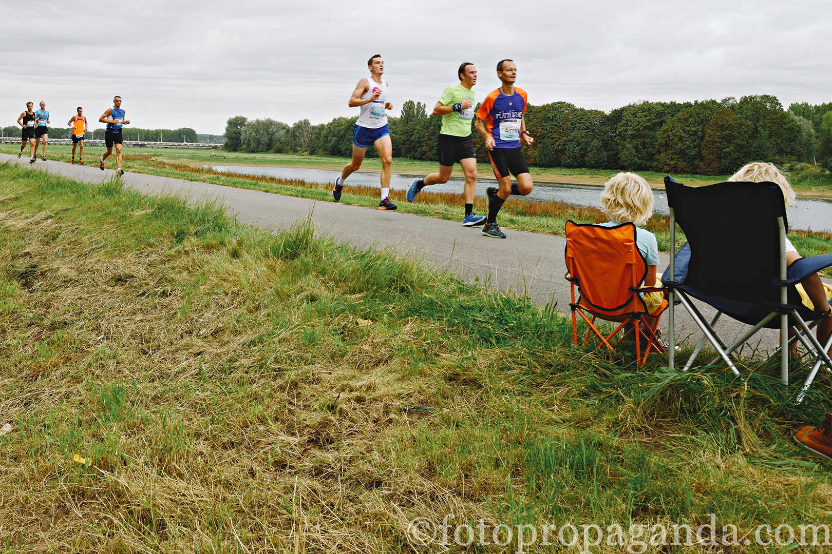 30ste Bridge to Bridge Run door Malburgen